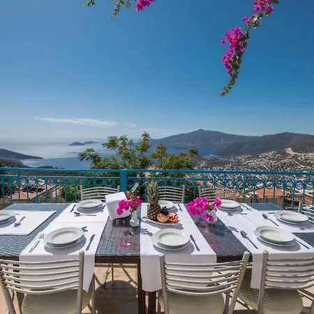 Zakkum Villa Kalkan